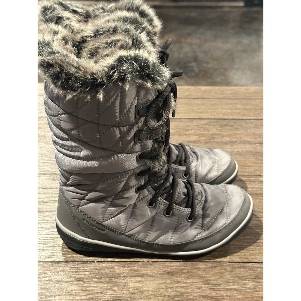Columbia Women's Sz 7 Heavenly Gray Waterproof Omni Heat Winter Snow‎ Boots